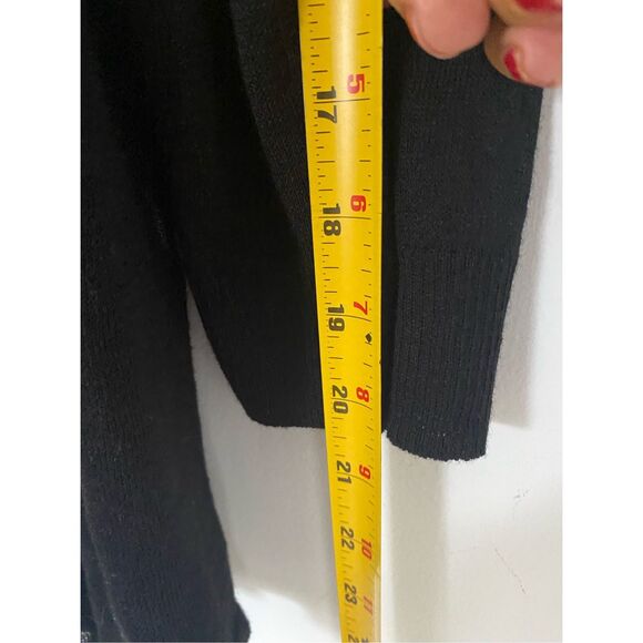 Chico’s Black Lightweight Cardigan Convertible Two Ways Sz 3 - Picture 5 of 7